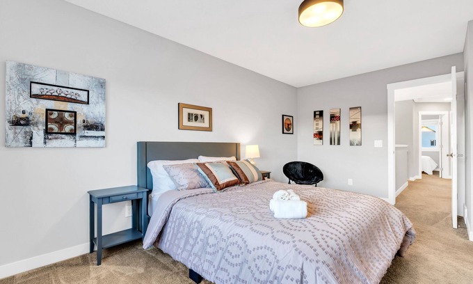Southeast Calgary House | Your Happy Place in Setonn3 bed. Sleeps 6. Family-Friendly and peaceful home.
