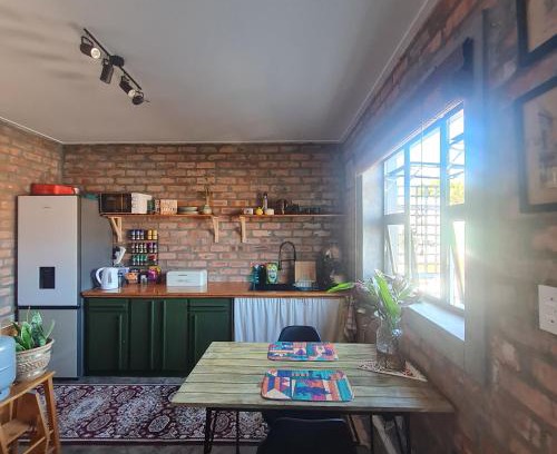 Wynberg House | Your home in the Cape
