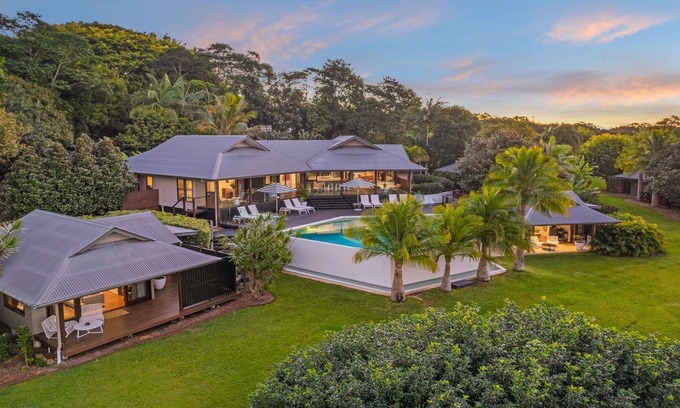 Ewingsdale Cabin | Your Luxury Escape - Cape Vue Estate