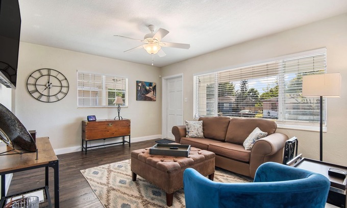 Tampa House | Your Midtown Tampa Retreat - Centrally Located Near All That Makes Tampa Great!