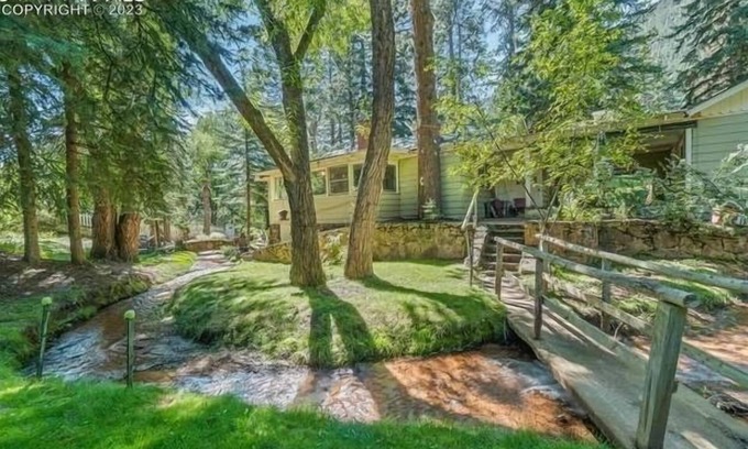 Green Mountain Falls House | Your private luxury resort in town on trails. 5 private bedrooms, 3 full baths