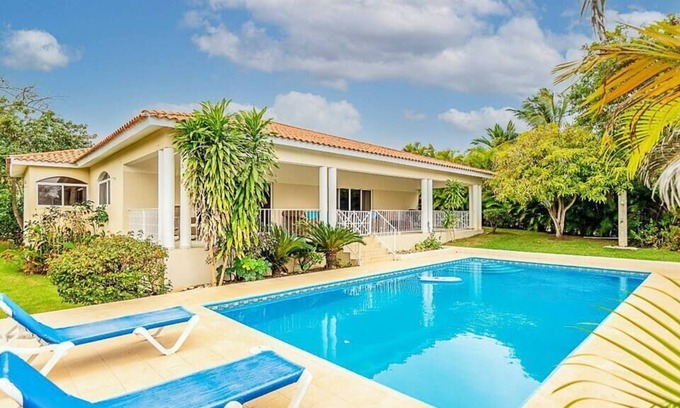 La Mulata Villa | Your Private Villa with Pool Solid WIFI