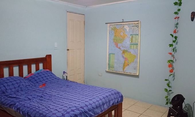 Cariari Bed & Breakfast | Your rest before the adventure, with breakfast and balcony.