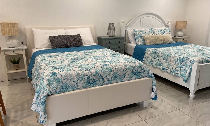 Dania Beach Apartment | Your Space on Dania Beach just 5 min from the FLL airport a