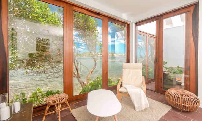 Fort Jeudy Villa | Your style, your way
