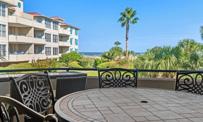 Tybee Island Apartment | Your Tranquil Tybee Retreat | Heated Pool Access