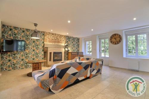 Saint-Brice-en-Cogles House | Youwen