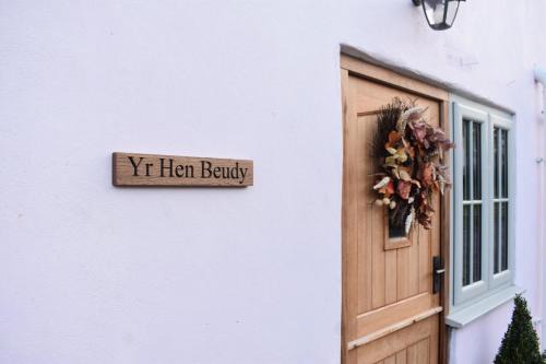 Llanybri House | Yr Hen Beudy Barn Conversion Sleeps 4 Dogs Ok