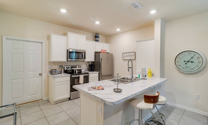 Yulee House | Yulee Vacation Rental ~ 13 Mi to Fernandina Beach!