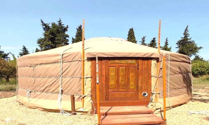 Sarrians House | Yurt in Provence near Ventoux & Wine Route