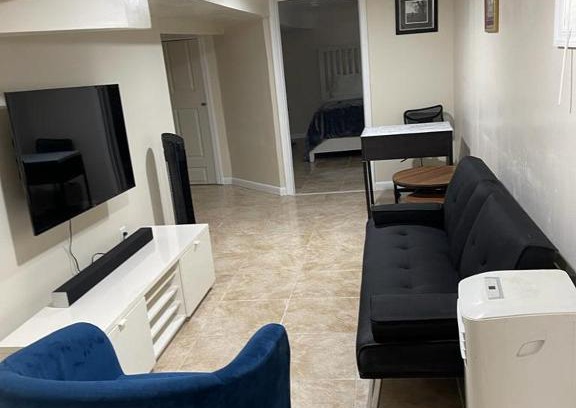 Weequahic Apartment | Z & Z Apartment 2