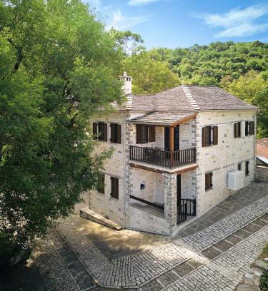 Asprangeloi Ski Chalet | ZagMé 365