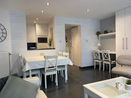 Westende Apartment | "Zen aan zee" Westende-bad