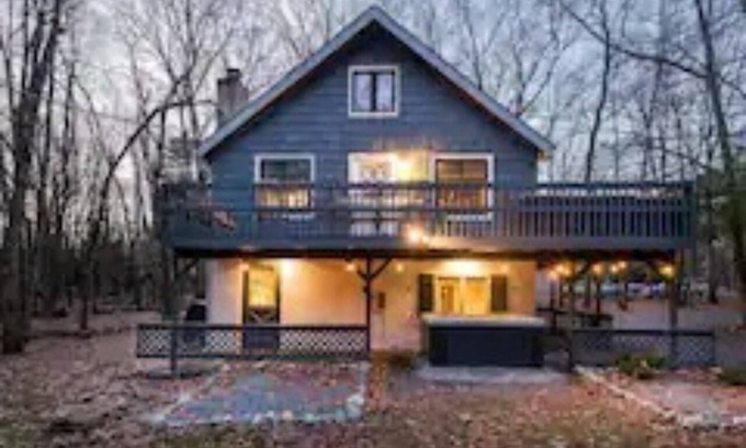 Albrightsville Cabin | Zen Escape : Game Room : Hot Tub