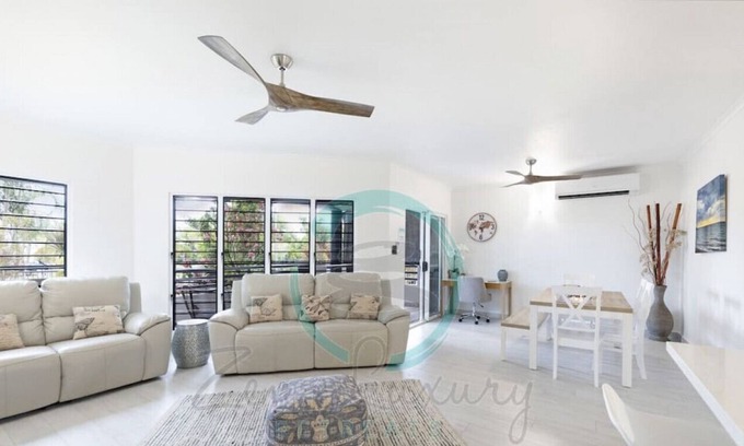 Rapid Creek Apartment | ZEN FORESHORE: 3-BR Nightcliff Foreshore-Front Apt