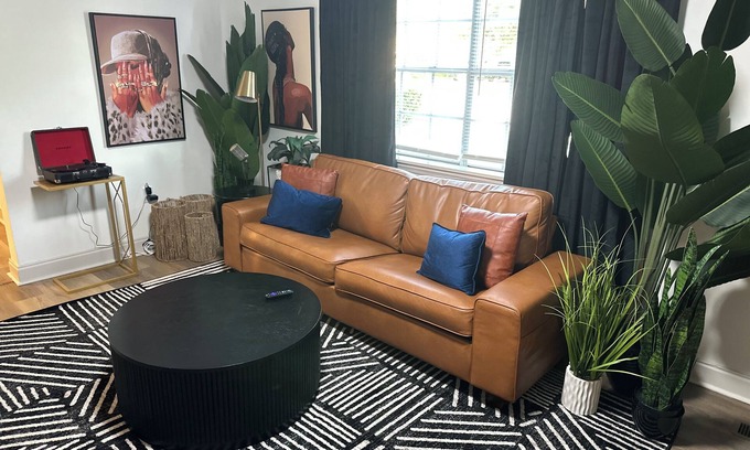 Chattanooga House | Zen Garden Bungalow close to Downtown