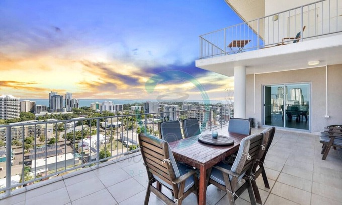 Darwin City Centre Condo | ZEN PINNACLE - 3BR Penthouse Retreat