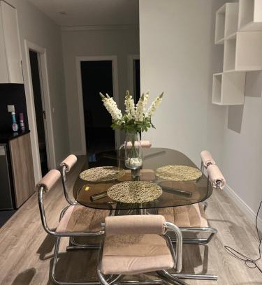 Odivelas Apartment | Zena Park