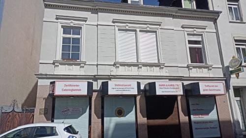 Maximin Apartment | Zentrale Ferienwohnung mit Blick auf die Paulinskirche