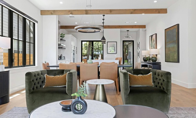 Zilker House | Zilker Home + Hot Tub - Oakley!