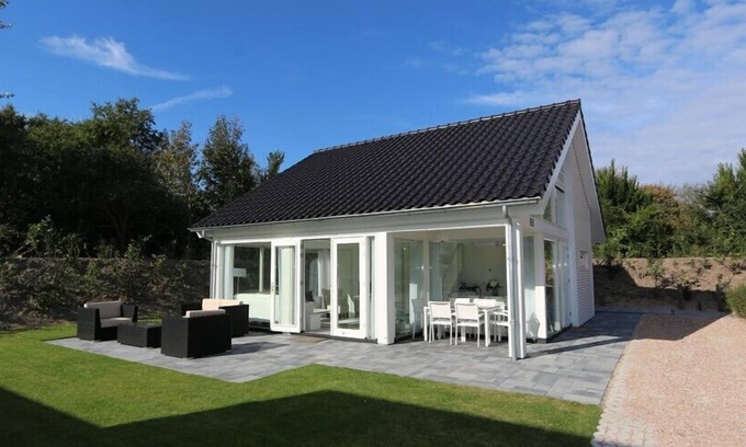 Renesse Villa | Zonnedorp 4 design villa for a luxury holiday near the sea