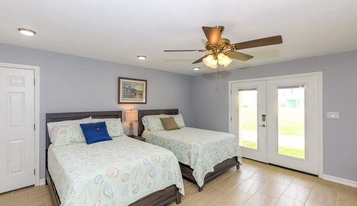 Condo, 2 Double Beds, Patio (Yellow Warbler A - No Pets Allowed)