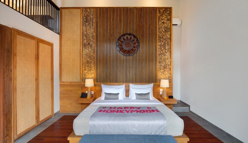 Grand 1 Bedroom Villa with Private Pool and Bath tub