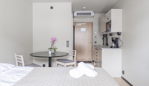 Gardenview Studio (1005)