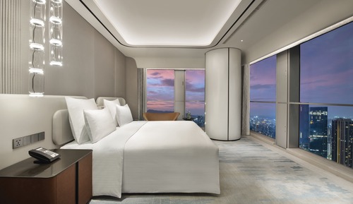 Deluxe Suite, 1 King Bed