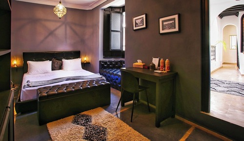 Deluxe Double Room, 1 King Bed with Sofa bed, Non Smoking, Pool Access