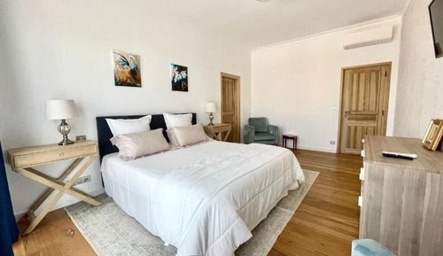 Deluxe Double Room, Garden View