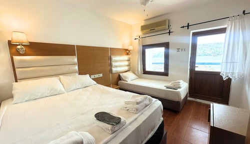 Deluxe Triple Room, Sea View