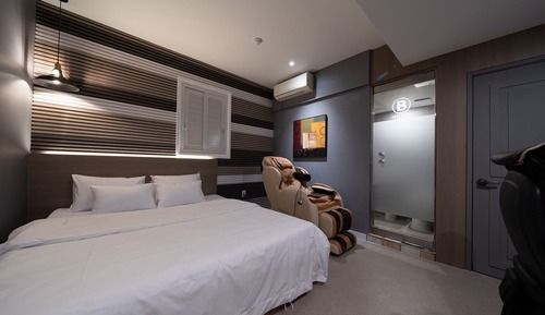 Room (Massage room (2PC GTX1060 Netflix ava)