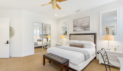 Luxury Room, 1 King Bed, Jetted Tub, Courtyard View