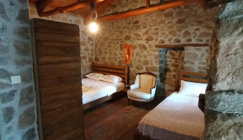 Comfort Triple Room