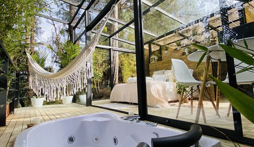 Exclusive Cabin