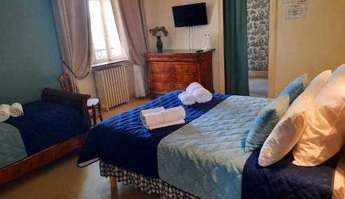 Deluxe Quadruple Room