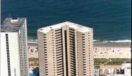 Condo, 2 Bedrooms
