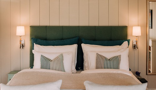 Deluxe Suite (Junior)