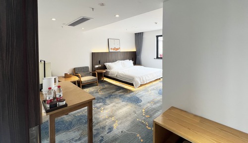 Superior Single Room