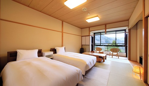 Superior Quadruple Room, Non Smoking, Mountain View