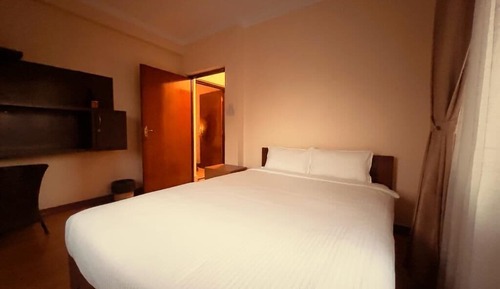 Comfort Room, Multiple Bedrooms, Non Smoking