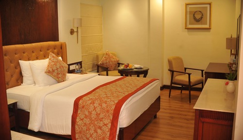 Deluxe Room, 1 King Bed (Deluxe Room)