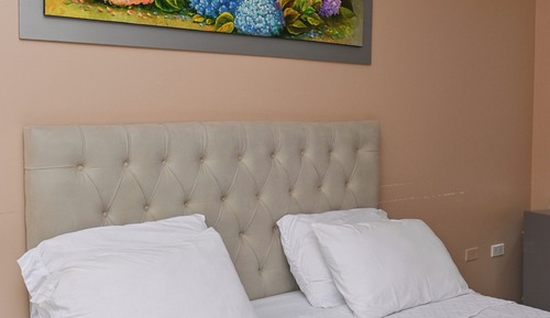 Deluxe Suite, 1 King Bed, Mountain View