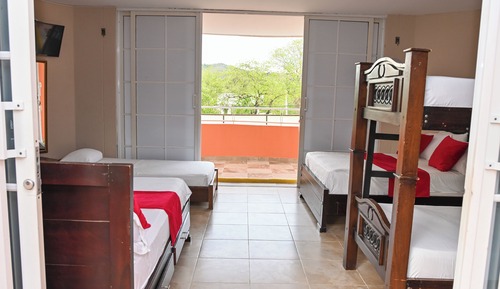 Family Twin Room, Multiple Beds, Mountain View