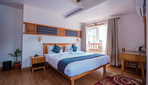 Deluxe Double or Twin Room