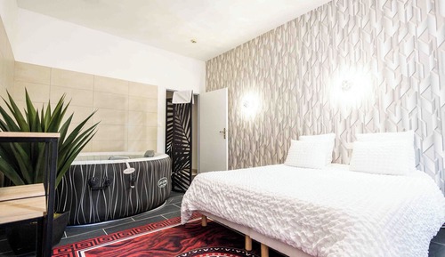 Premium Double Room, Hot Tub (Chambre 6)