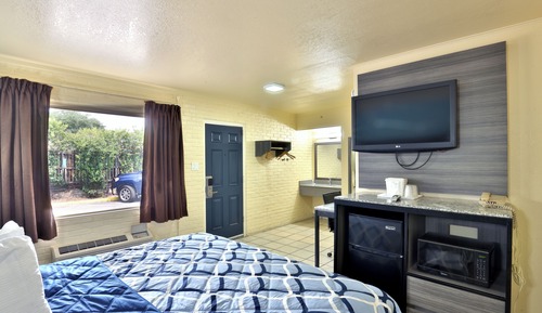 Room, 1 King Bed, Non Smoking