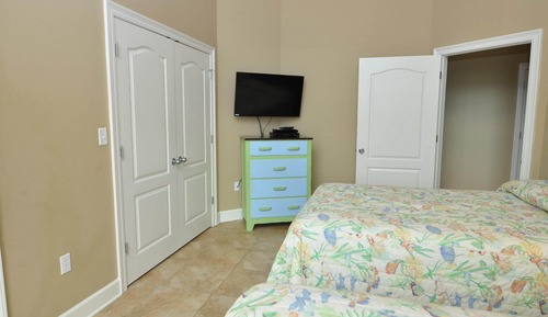 Condo, 4 Bedrooms