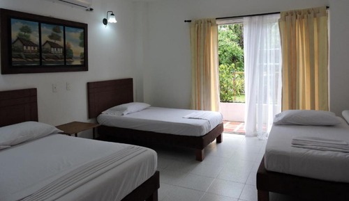 Quadruple Room, Pool View